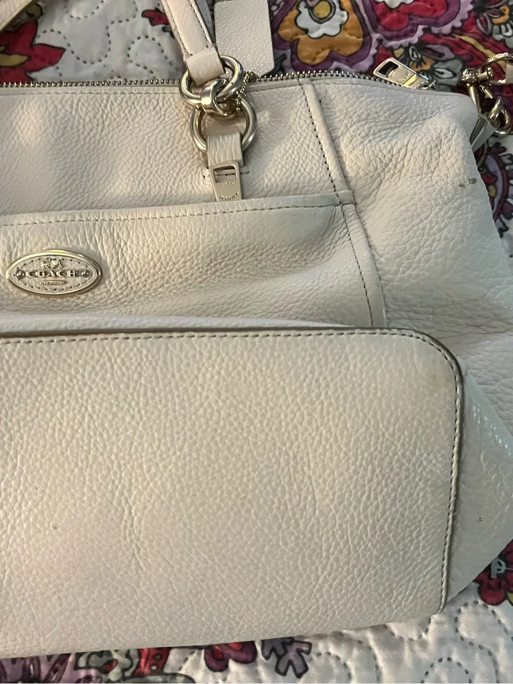 Women’s White Coach Leather Purse Handbag Shoulder Bag 2014-16 Designer
